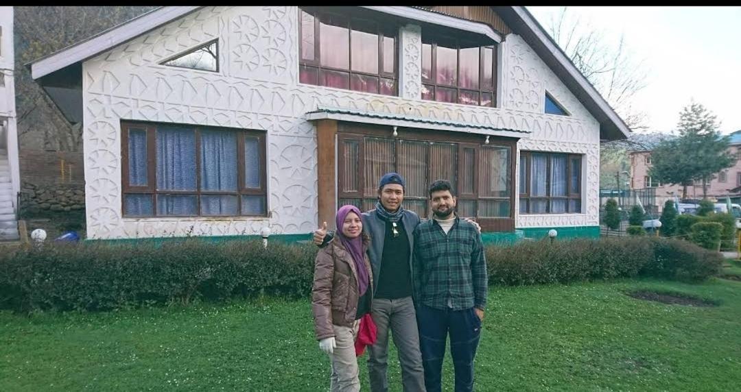 The K2 Alpine Otel Pahalgām Dış mekan fotoğraf