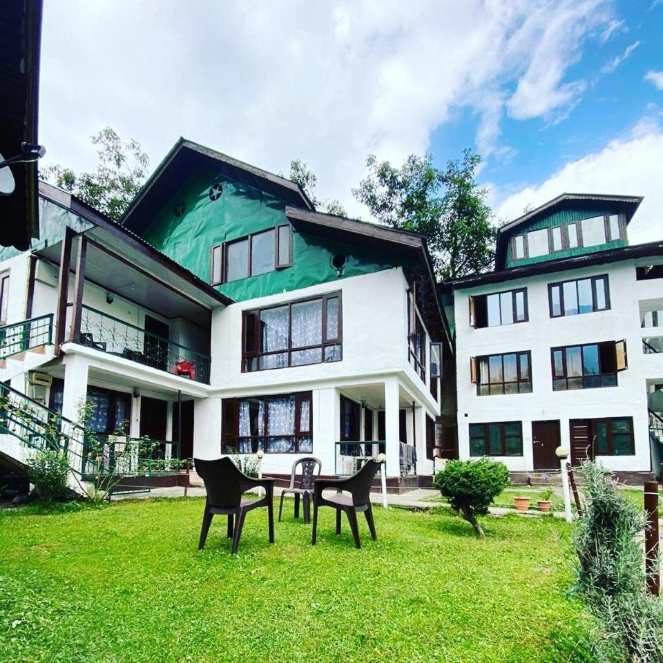 The K2 Alpine Otel Pahalgām Dış mekan fotoğraf